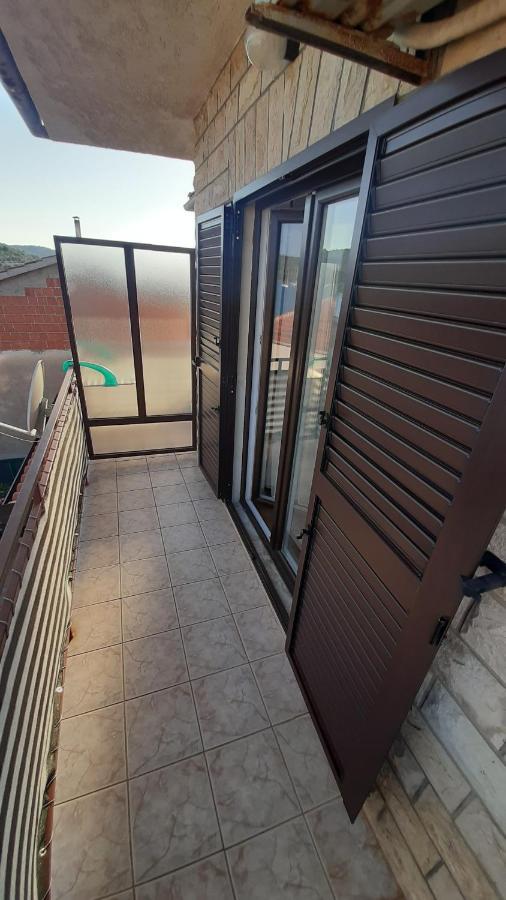 Apartmani Vukovic Kaprije Eksteriør bilde