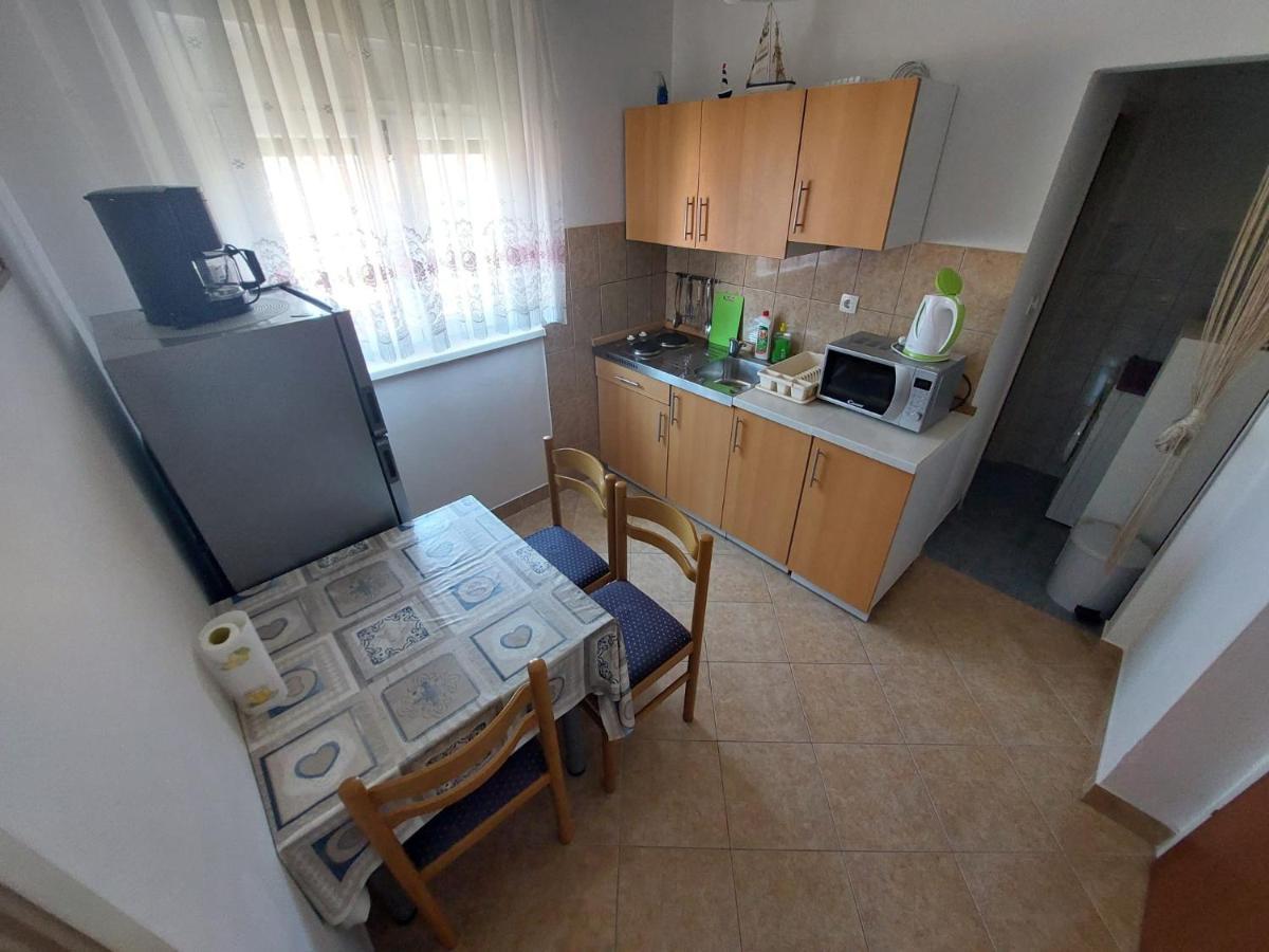 Apartmani Vukovic Kaprije Eksteriør bilde